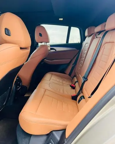 BMW X4 20D 2020/2019 — صورة 4