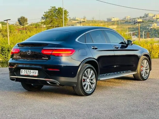 مرسيدس GLC 350e موديل 2019 — صورة 4