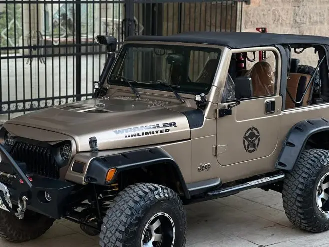 جييب Wrangler موديل 1997 — صورة 2