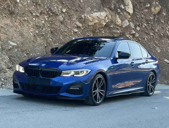 BMW 330i 2019 — صورة 4