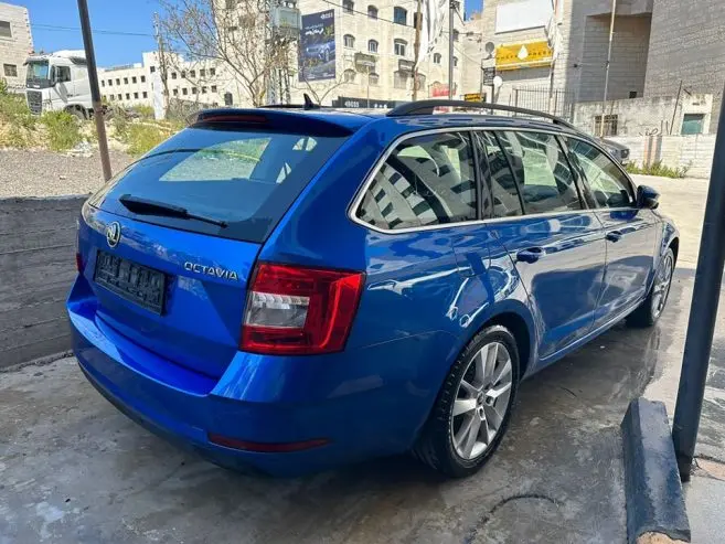 سكودا اوكتافيا 2020 — صورة 2