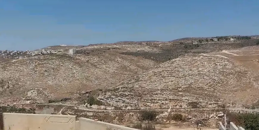 شقة جديدة مميزة بدون تشطيب – زواتا - نابلس — صورة 4