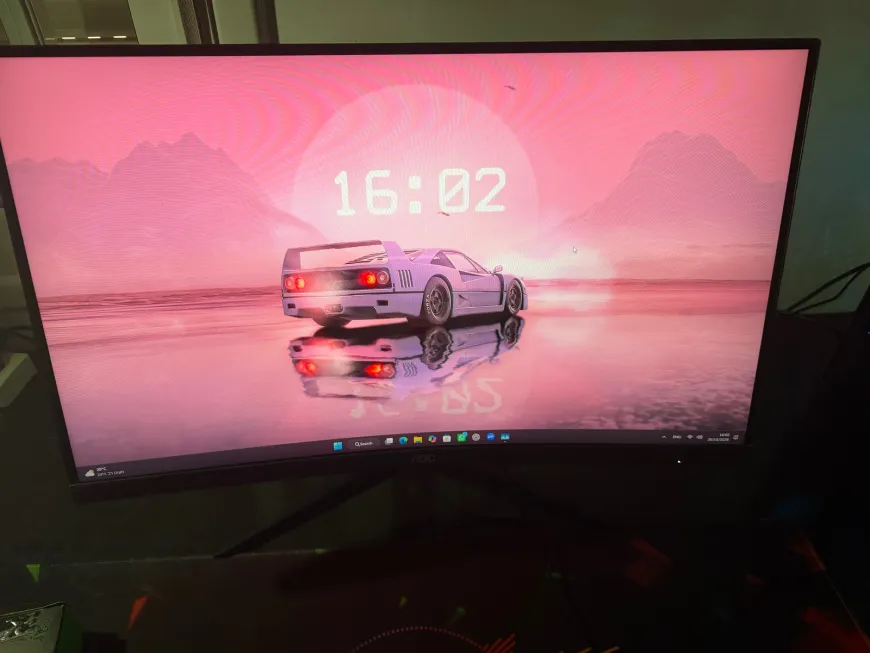 Gaming AOC 27 Curved 165Hz Full HD — صورة 10