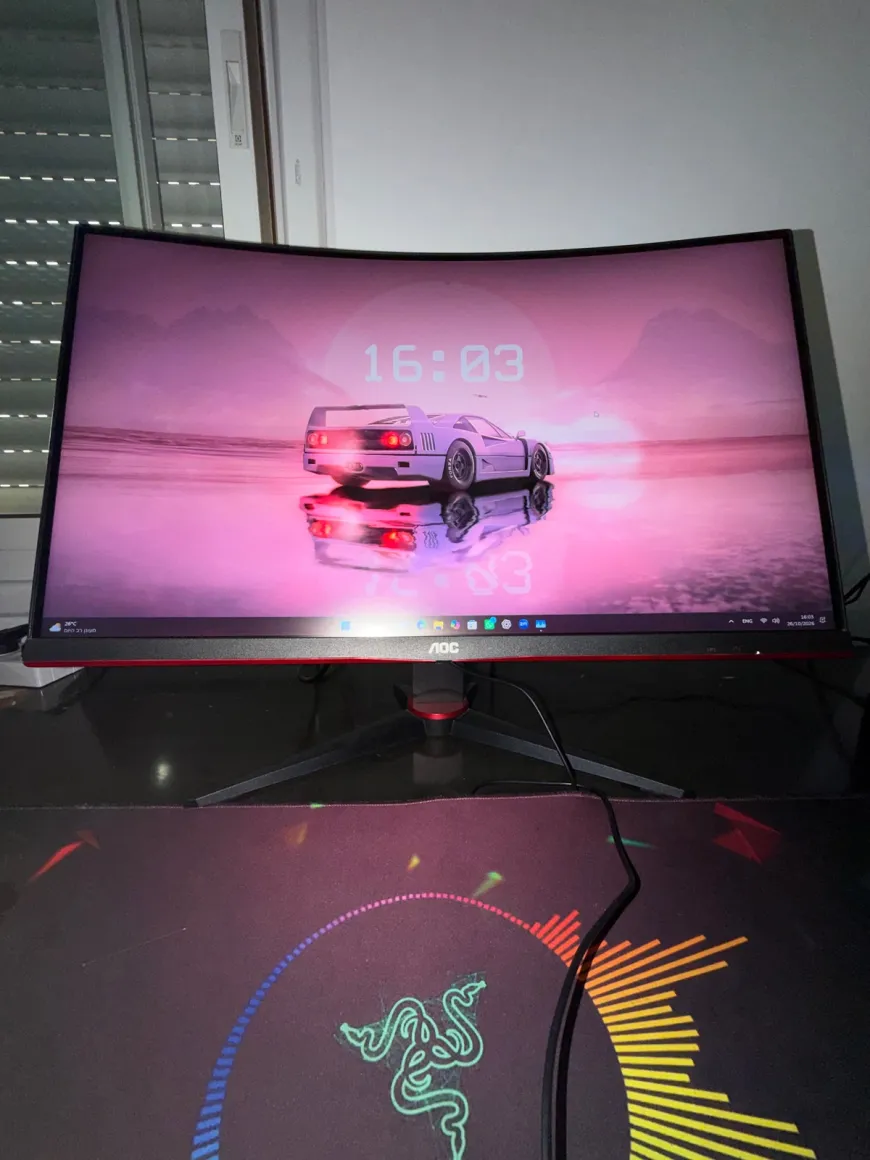 Gaming AOC 27 Curved 165Hz Full HD — صورة 8