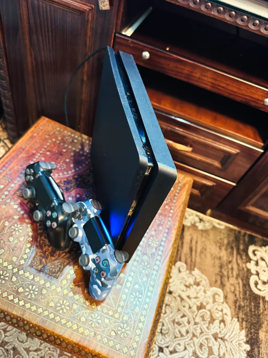 Playstation 4 Slim | بلاستيشن 4 سلم — صورة 5