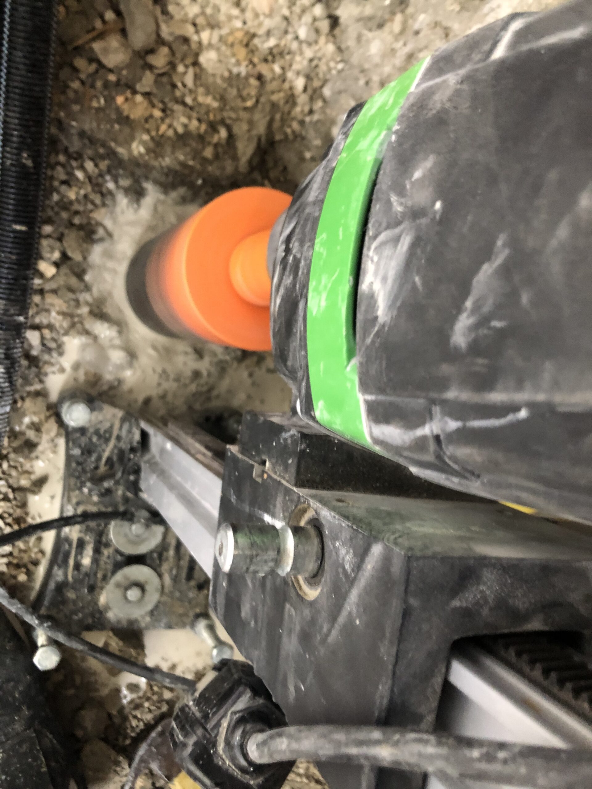 D0DB1B43-9D01-4EF0-BC84-EF01D38C3D25